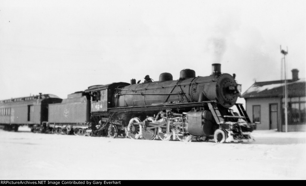 MILW 2-8-2 #624 - Milwaukee Road